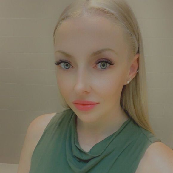 Meet your Posher, Keira - Picture 1 of 1